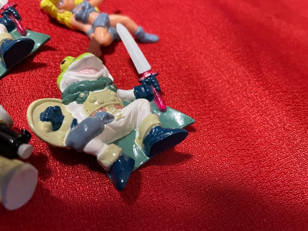 エイラ　クロノトリガー　キーホルダー　カエル　ボールキーチェーン　ロボット　平成