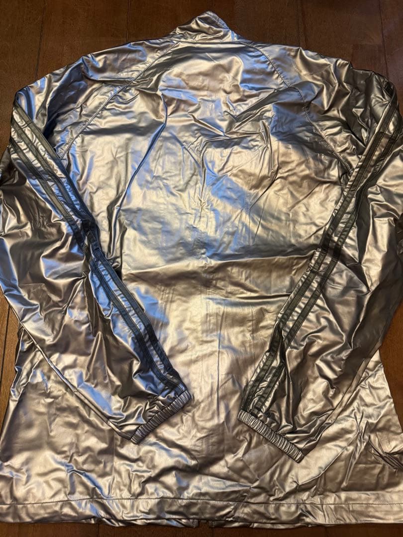 アディダス ウィドブレーカー 上下 ダークシルバー