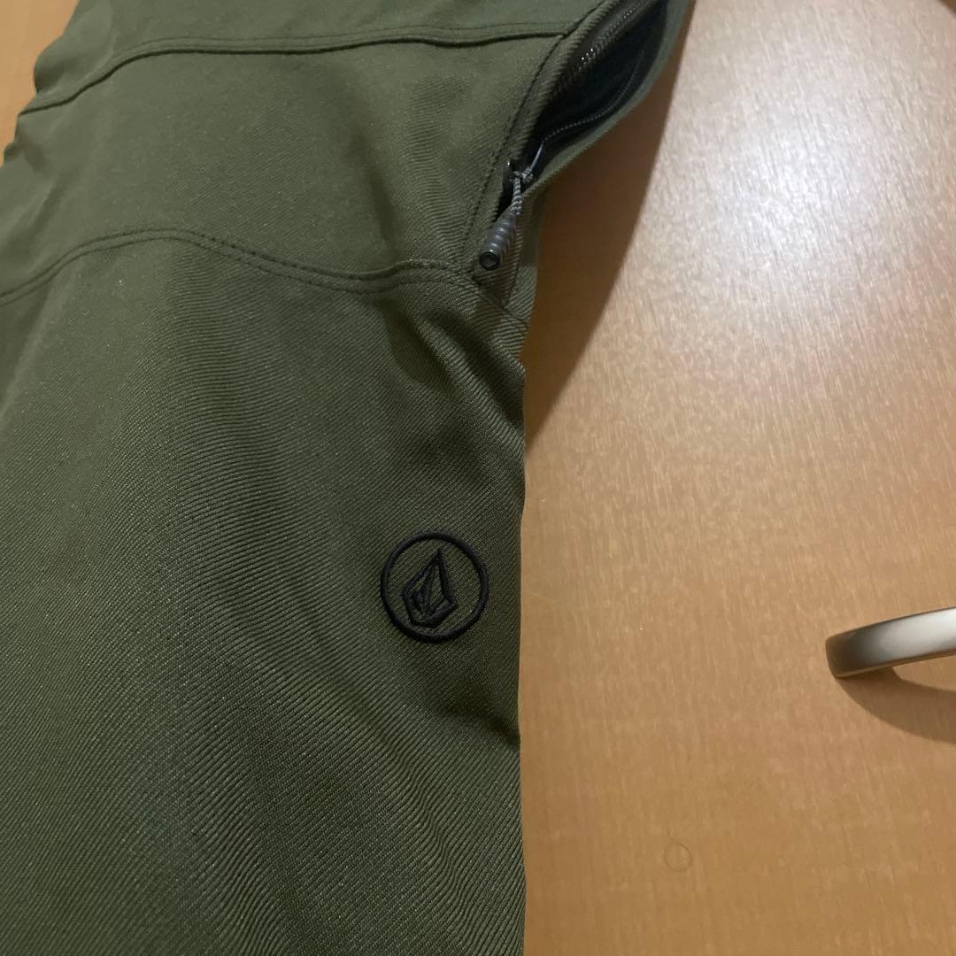 VOLCOM スノーボードパンツ オリーブグリーン