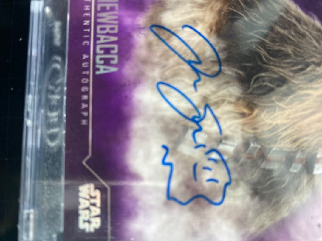 toppsスターウォーズ　チューバッカサイン　ポーグ乗りフィルムカードおまけ。