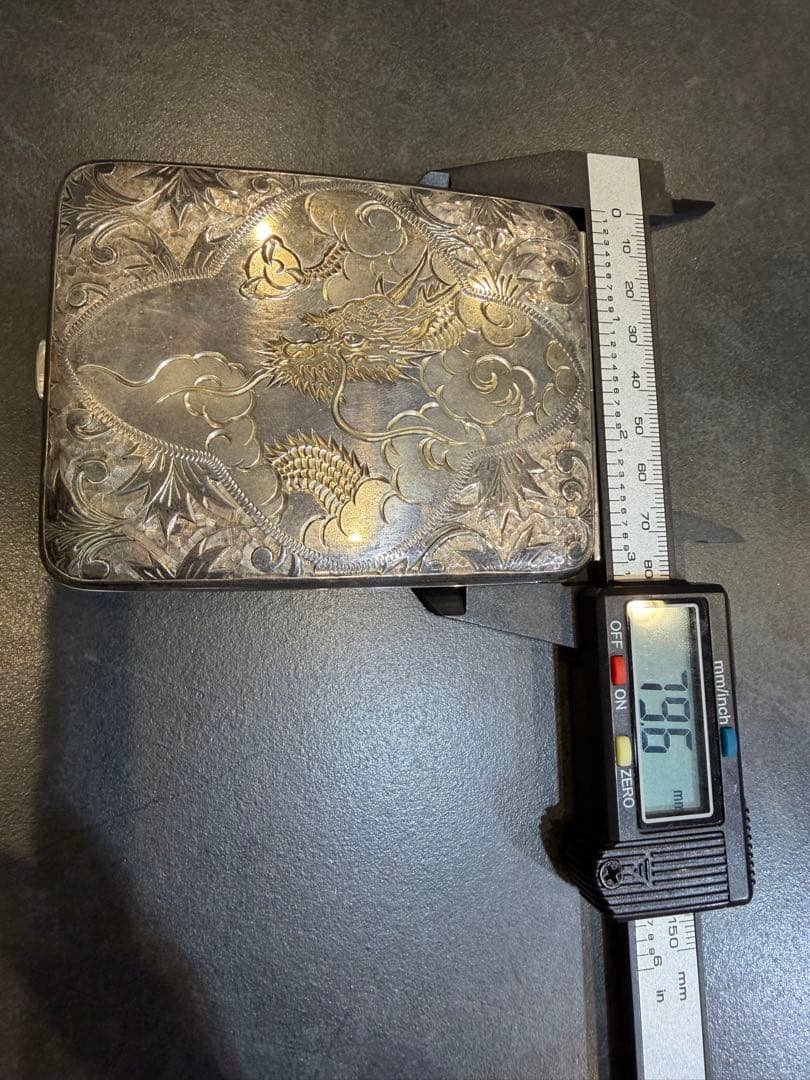 Silver 950 龍図 タバコケース／煙草入れ　109g