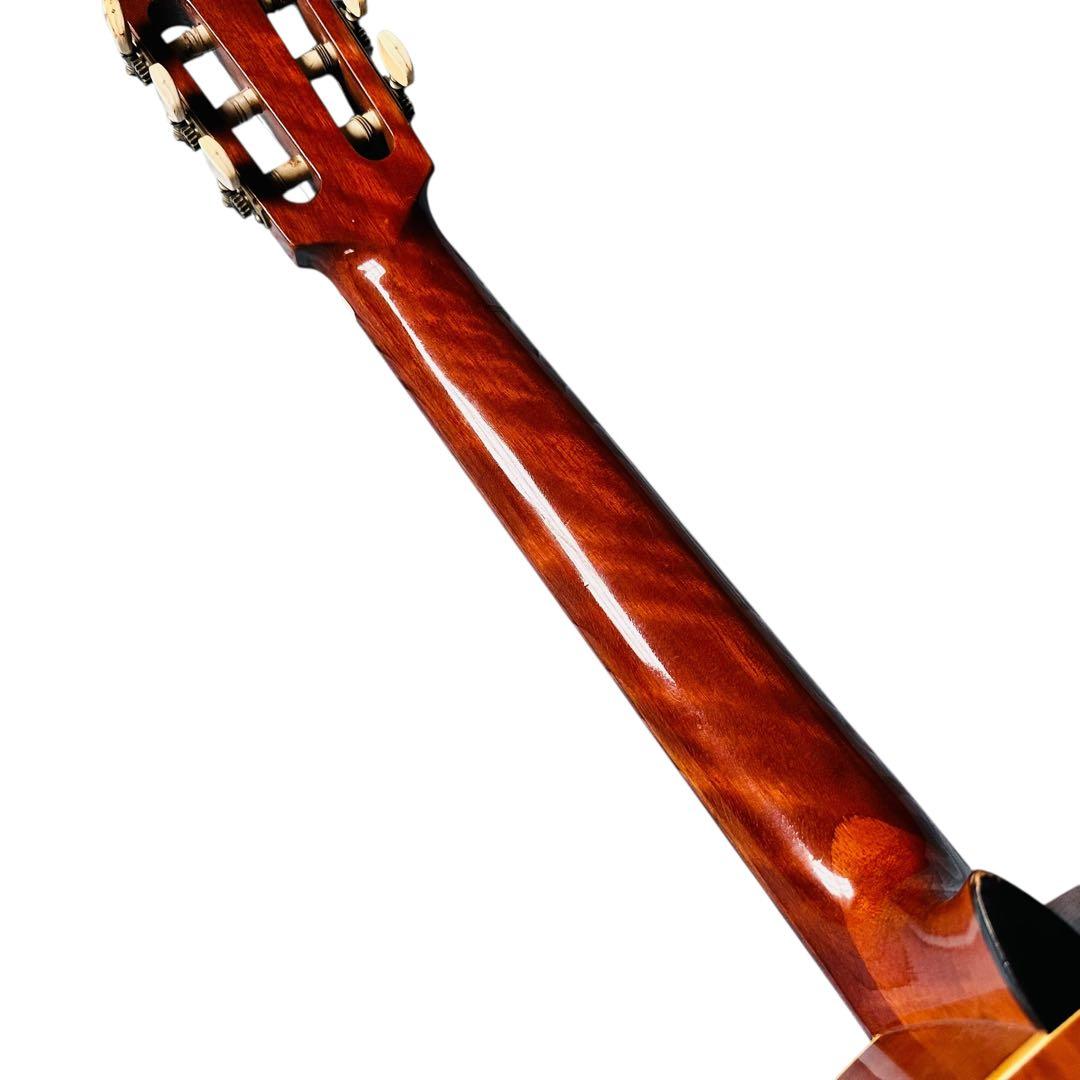 阿部　アコースティックギター　ガットギター　513