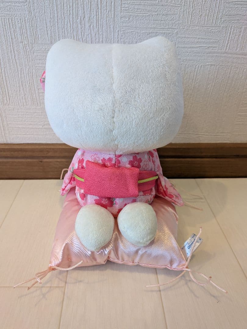 ハローキティ　着物　ぬいぐるみ　和服　まねっこダニエル　まとめ売り☆　サンリオ