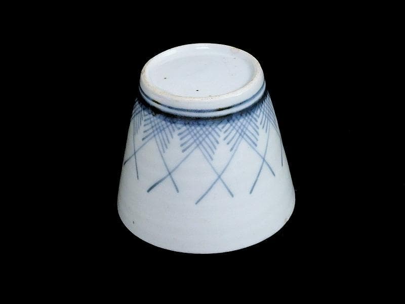 古伊万里　染付　桧垣草紋の図　蕎麦猪口　080AS-CBj