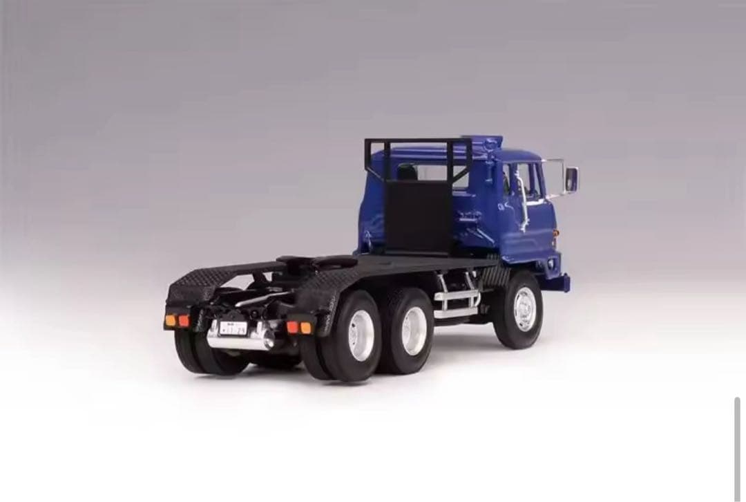 DD-MODELS 1/64 三菱ふそう 積載車トラック カーキャリア ブルー