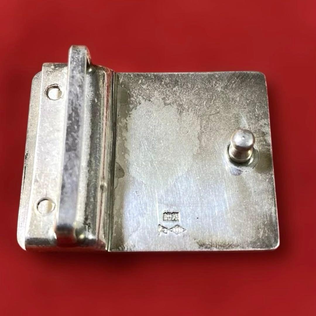 E–2 純銀製　ベルトバックル　装飾品　アンティーク　ファッション　雑貨　工芸品