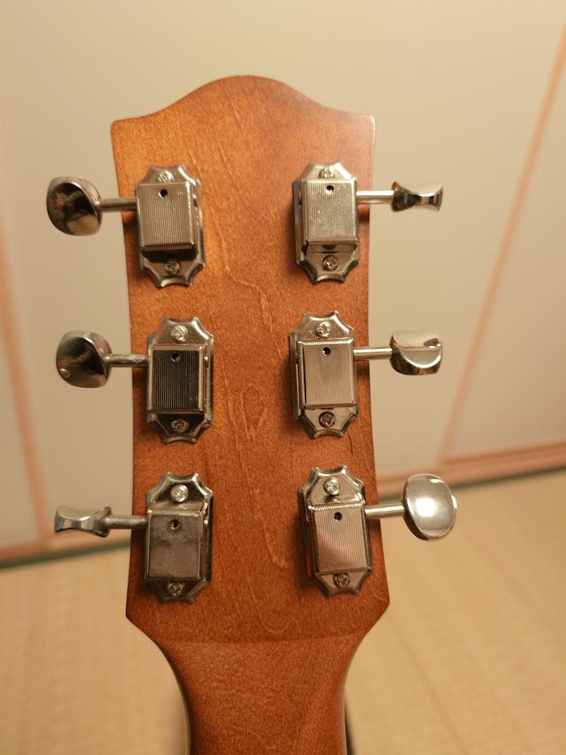 ギター Godin 5th Avenue Kingpin P90 Natural