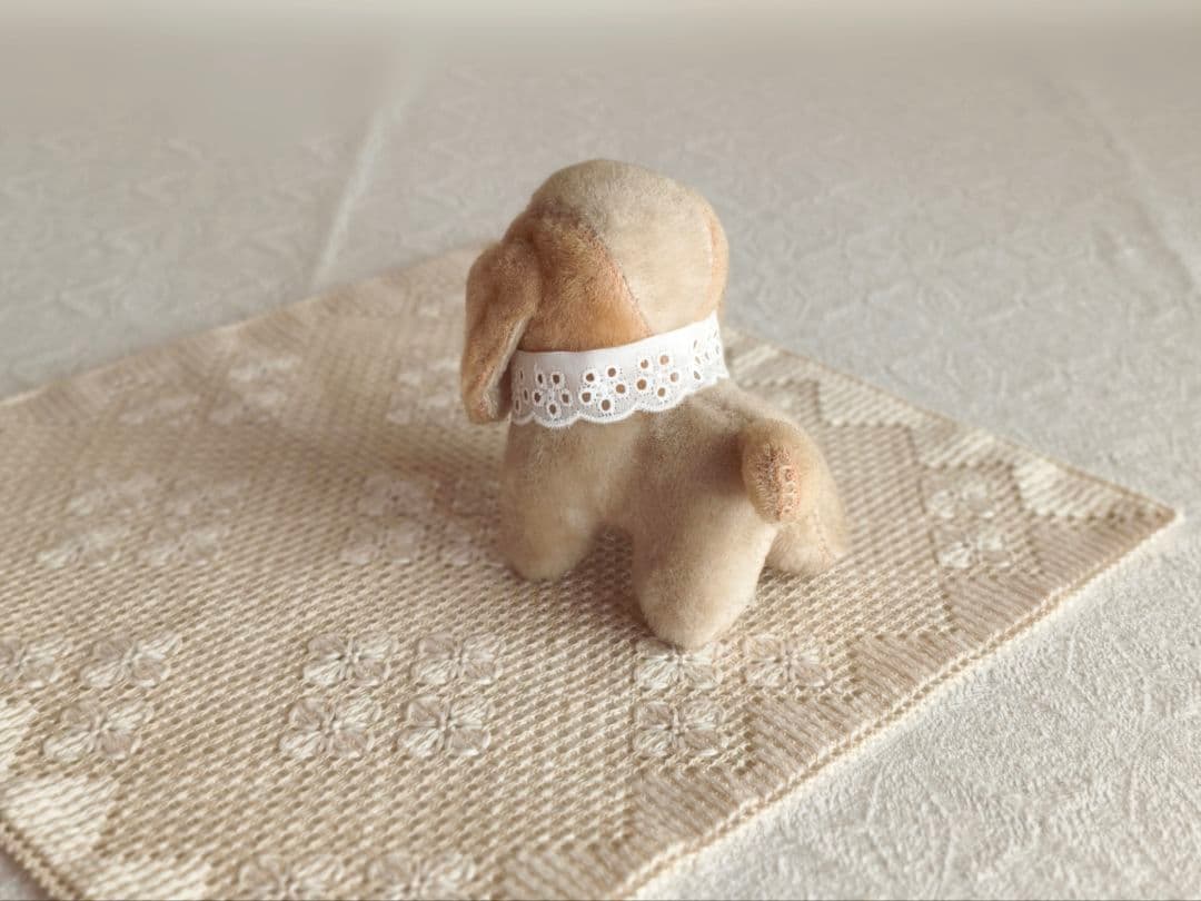 * vintage dog ❀ * 淡いツートーンの可愛い ワンちゃん