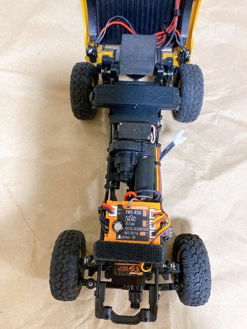 FMS ラジコン　レンジローバー 1/24 ランドローバー fcx24m