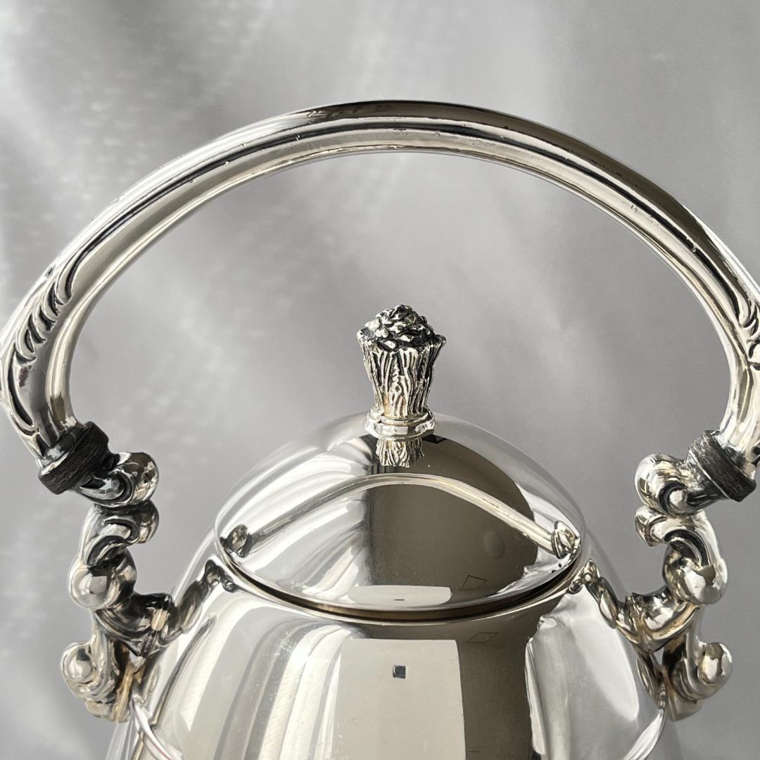 【Sheridan】ビクトリアンのティーケトル スタンド / バナー