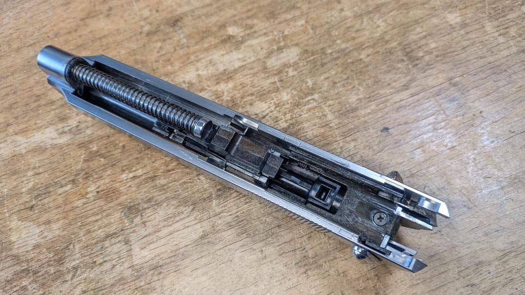 東京マルイ M92F クロームステンレス ガスブローバック　動作OK 美品