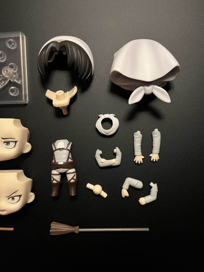 進撃の巨人　ねんどろいど　リヴァイ　お掃除ver