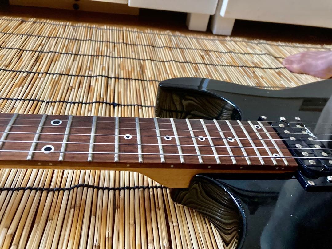 ☆モディファイして新たな機能を搭載　ポジションマークが珍しいB.C.Rich