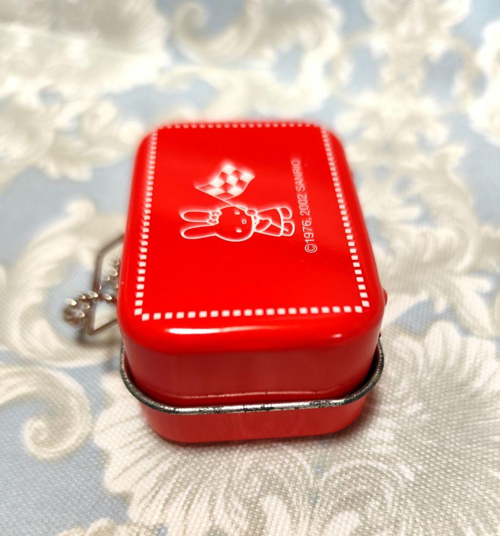 ハローキティ　 トランク型キーホルダー　コレクターズマスコット　ミニ缶