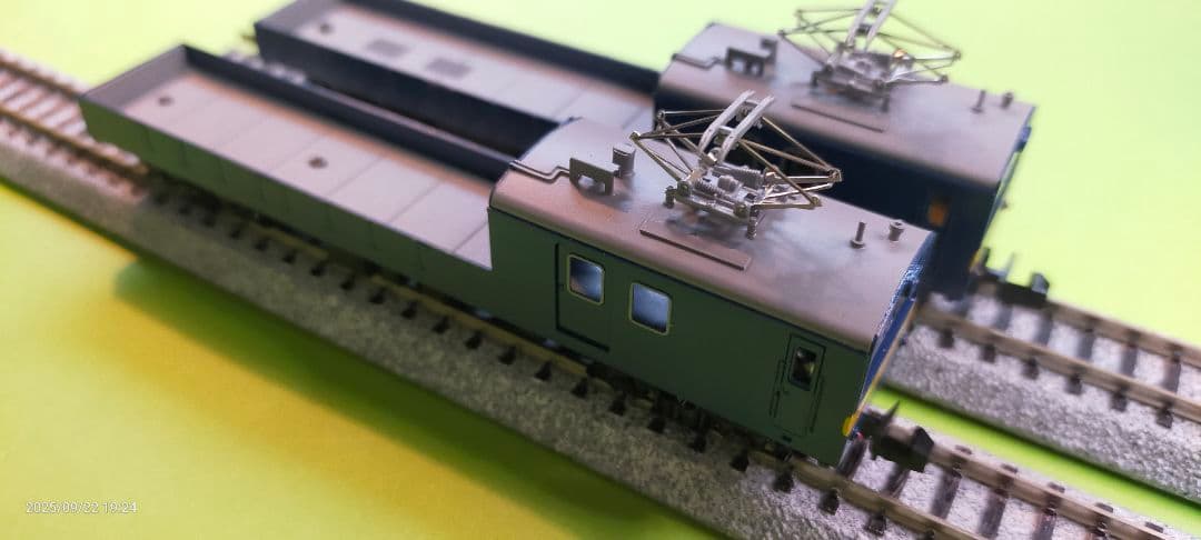 ワールド工芸クモル145　 クル144の2両編成の配給電車　Nゲージ塗装済完成品
