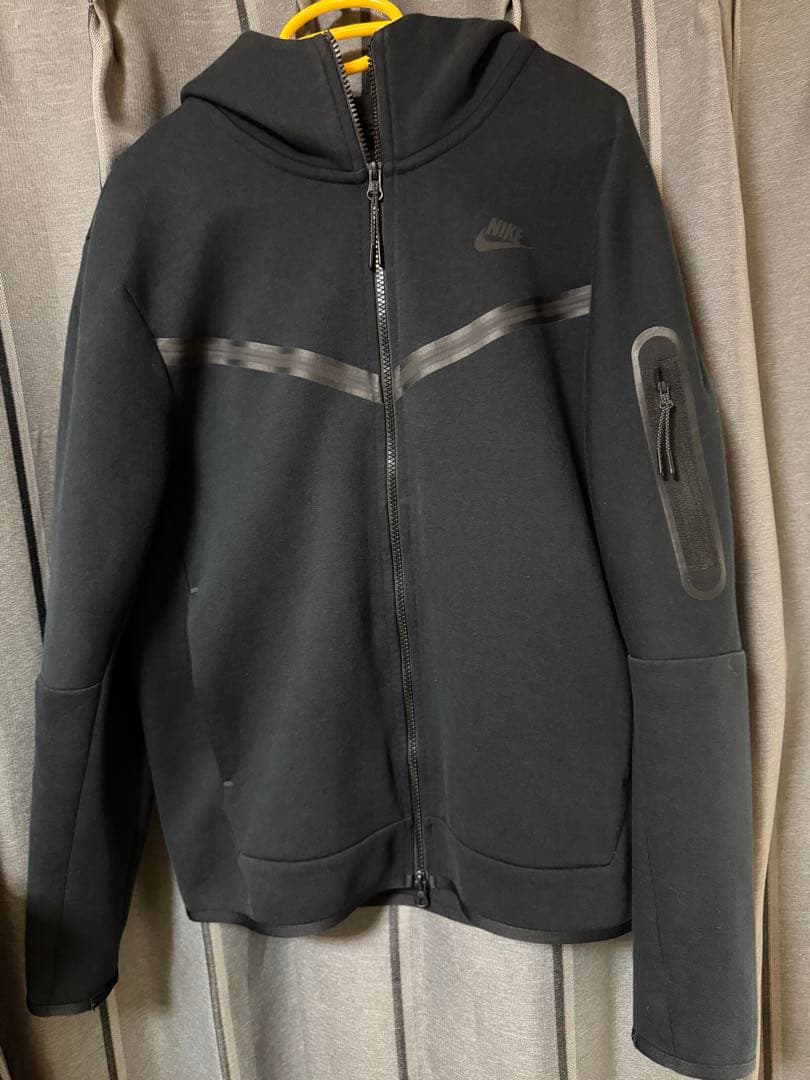 Nike テックフリース　上L 下M