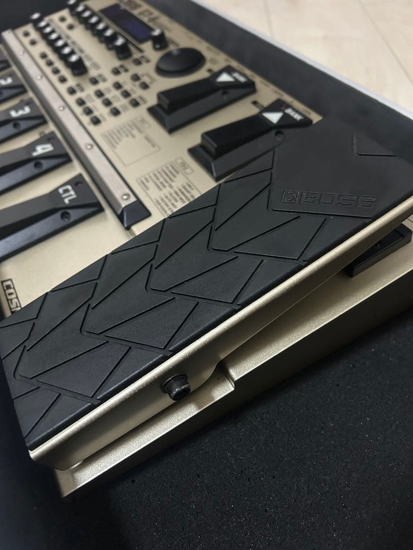 BOSS GT-6 ギター用　マルチエフェクター