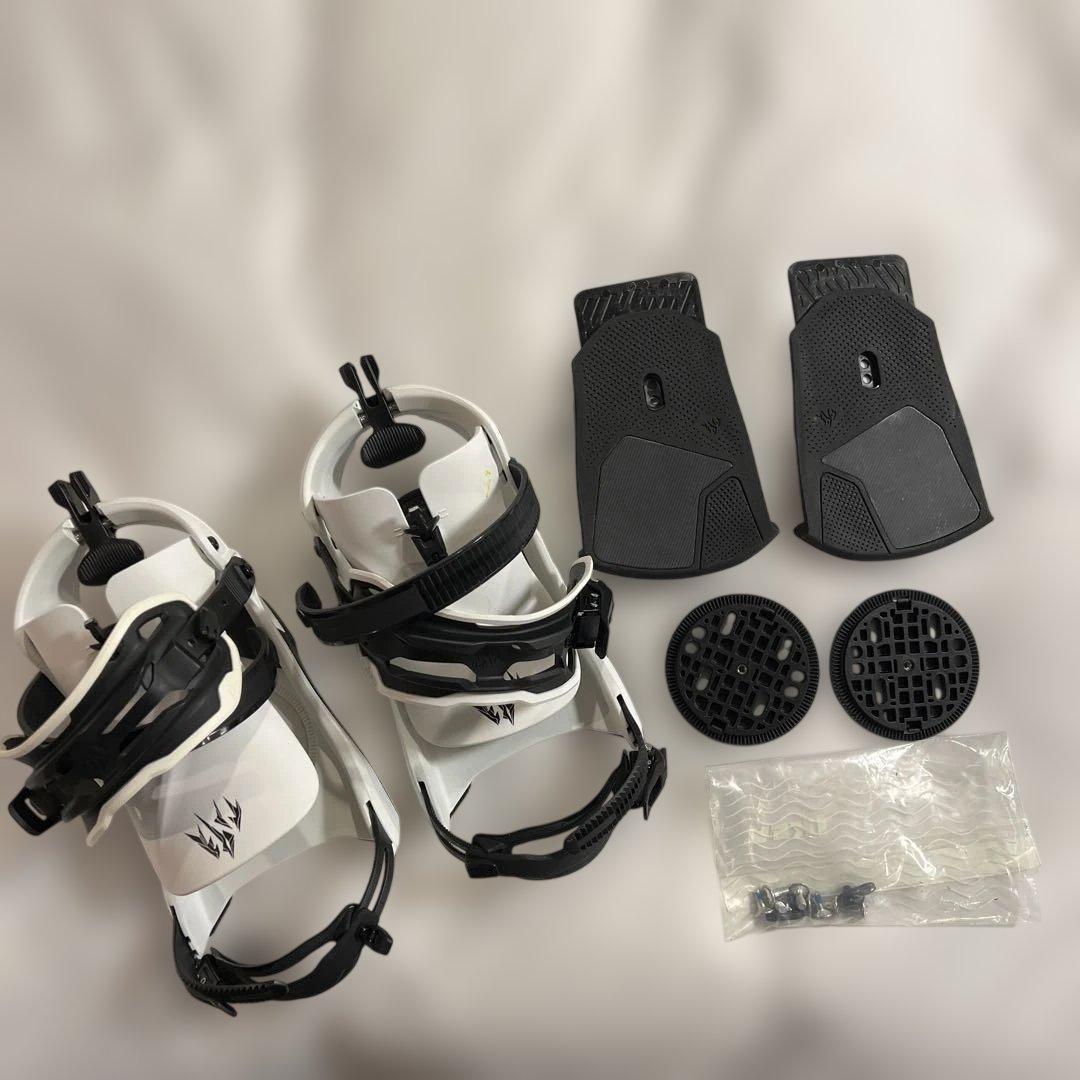 JONES MERCURY FASEスノーボード　ビンディング M ホワイト