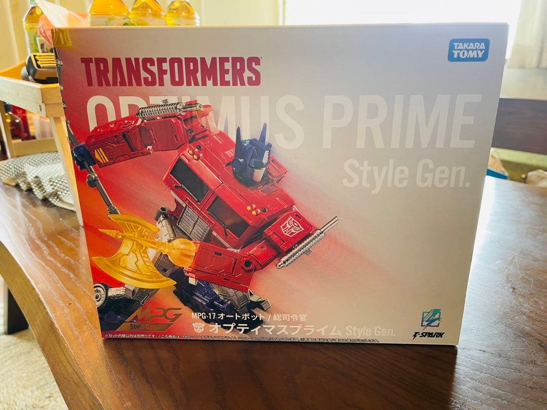 MPG-17 オプティマスプライム【新品、未開封￼】