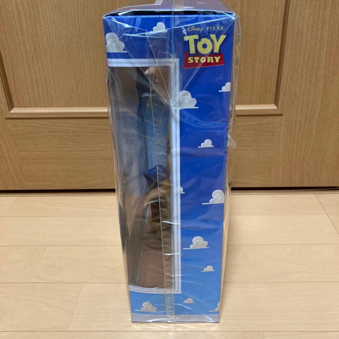 トイストーリー バズライトイヤー・ウッディ　トーキングフィギュア2体セット