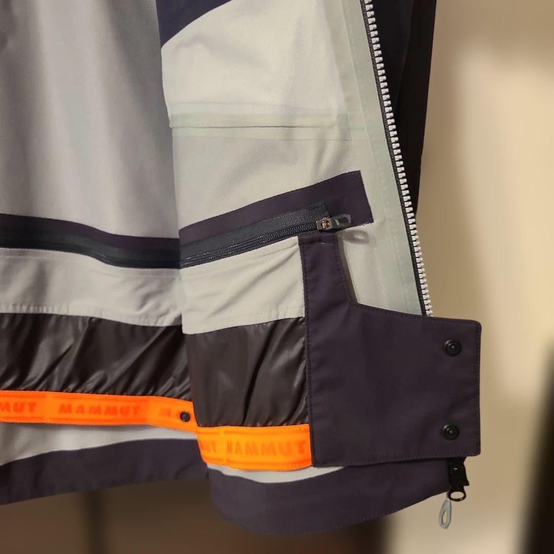 MAMMUT　スキー•スノボ用　ウェア上下セット