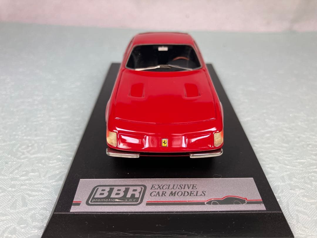 Ferrari 365GTB Daytona ストリート　1976年　レッド