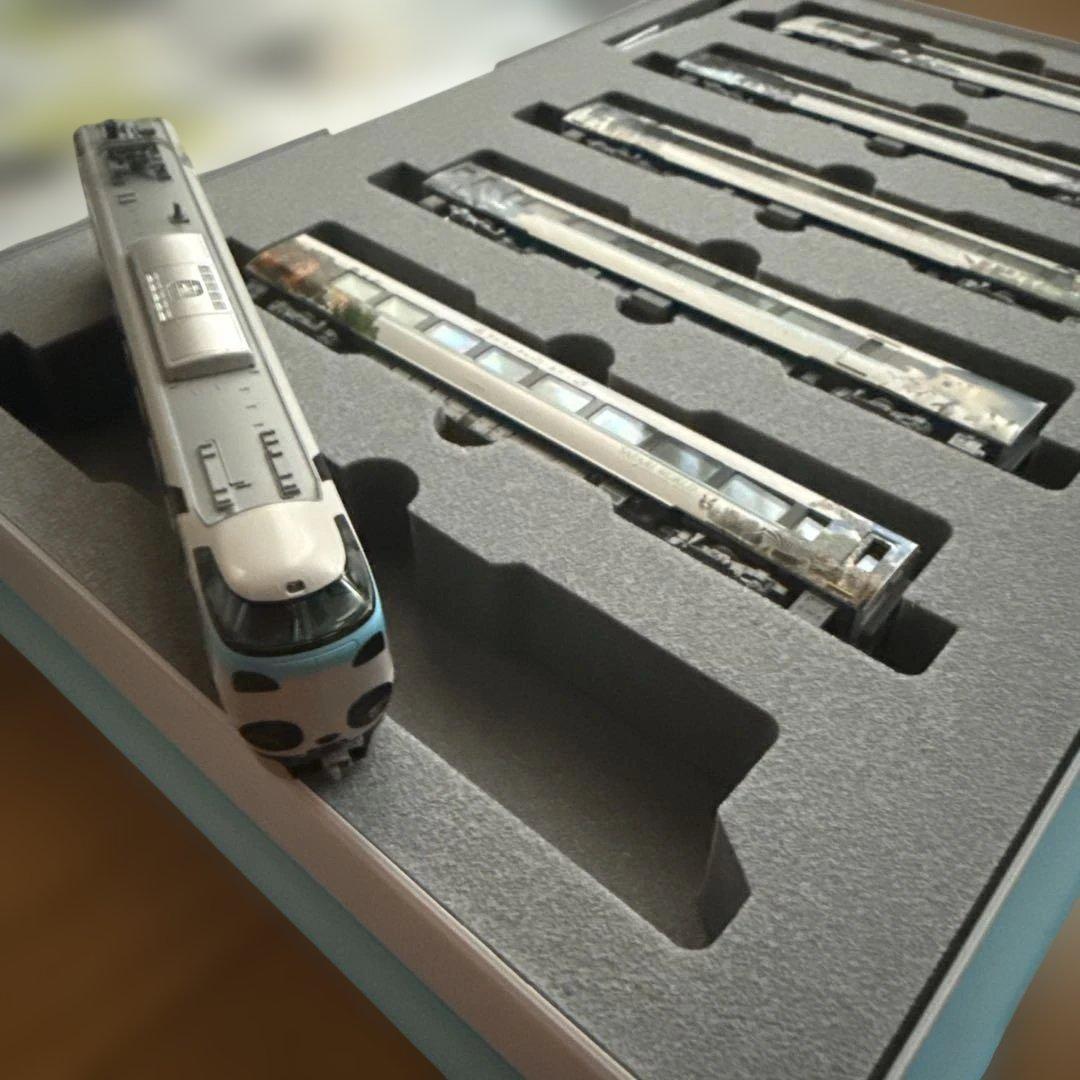 人気のnゲージ カトー　くろしおパンダ