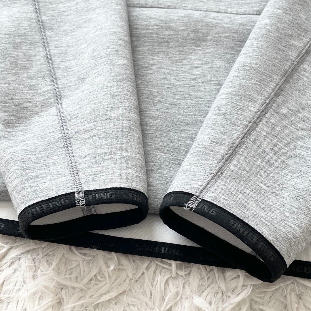 美品 BRIEFING LOGO HOODIE フロッキープリント グレー
