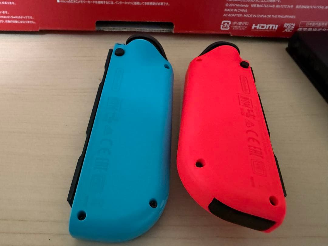 Nintendo Switch 本体　箱・付属品完備