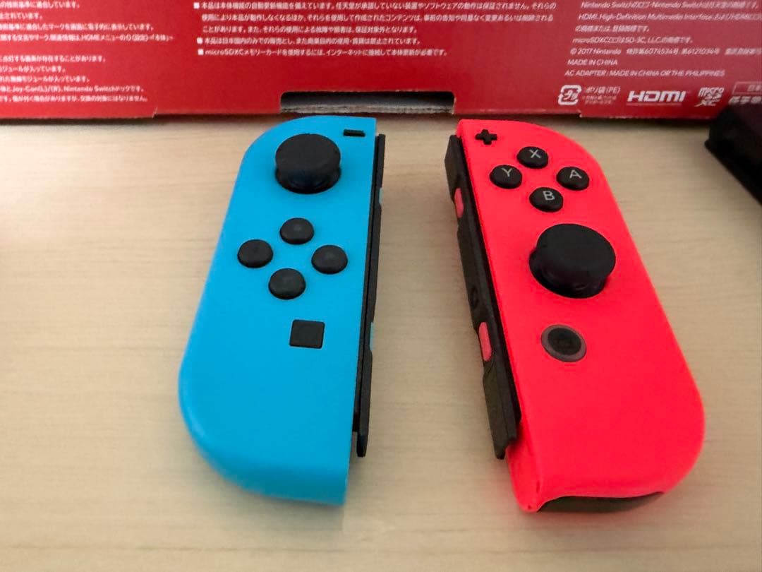 Nintendo Switch 本体　箱・付属品完備
