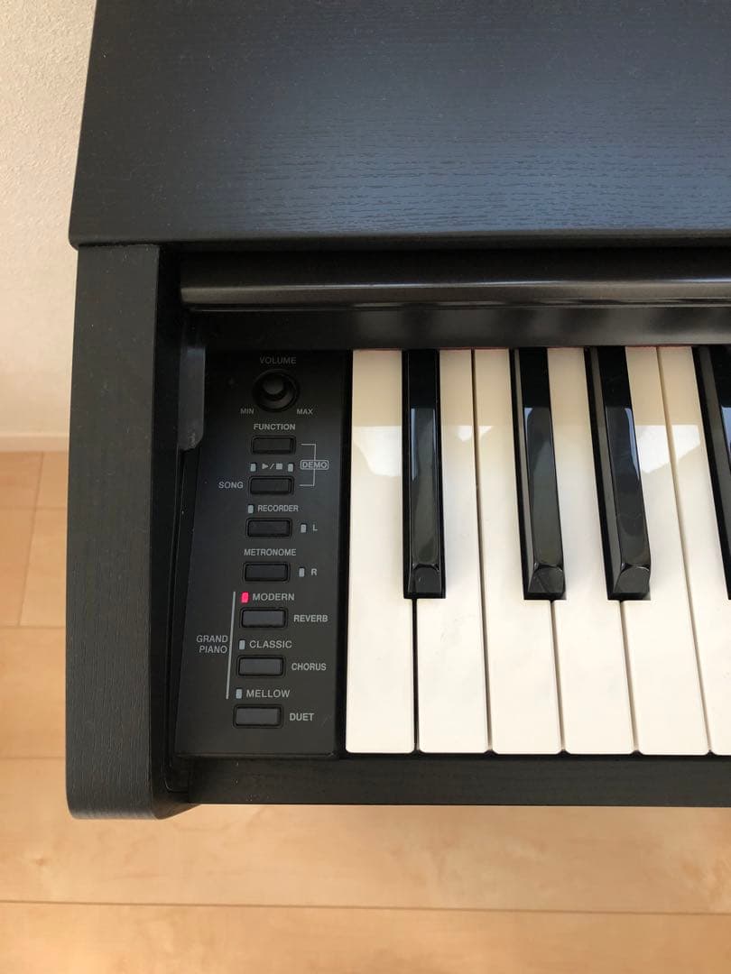 美品　電子ピアノ カシオ privia PX-735BK（送料込）