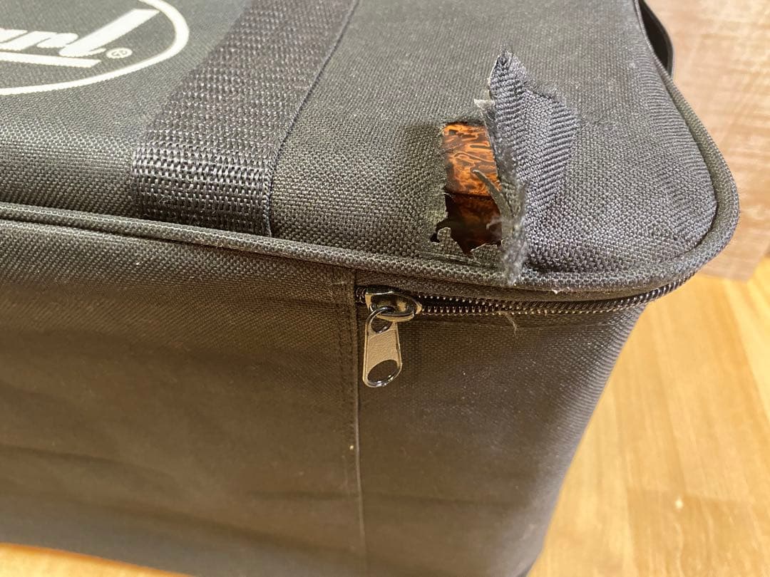 【ジャンク】 Pearl パール カホン (ケース付き)