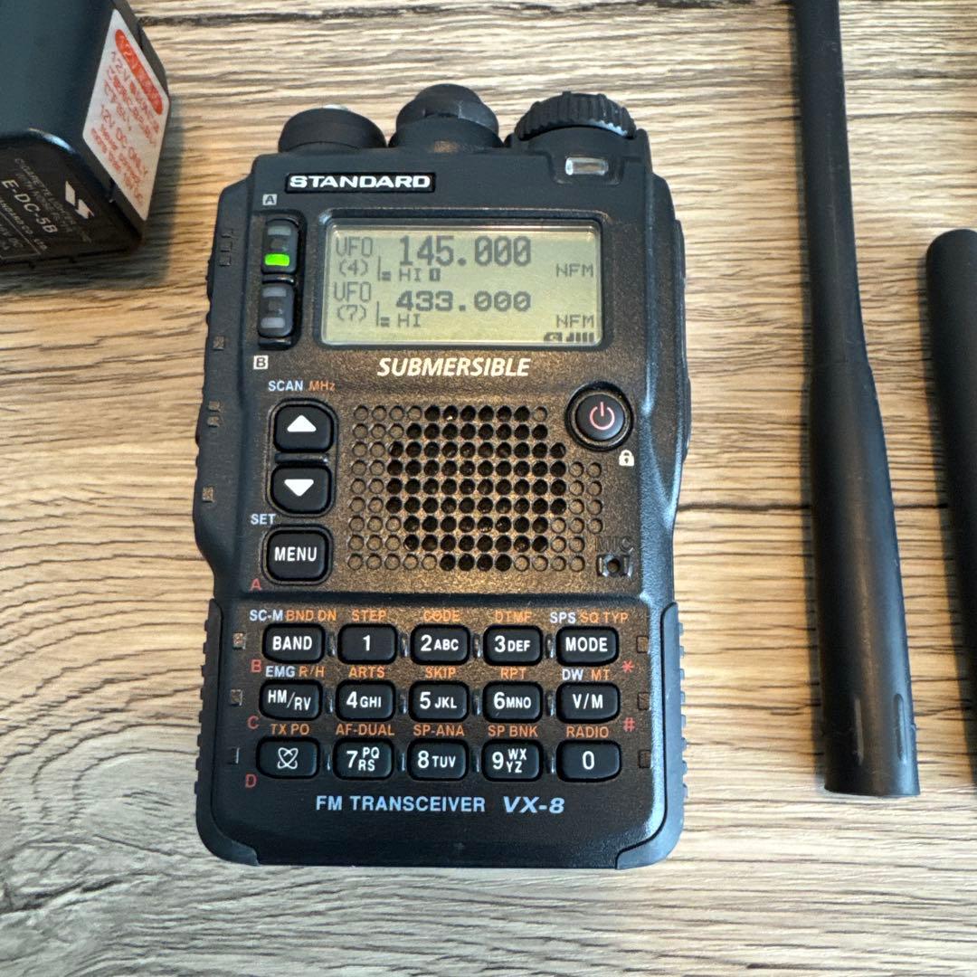 八重洲無線(スタンダード) VX-8D アマチュア無線 ハンディ機 YAESU