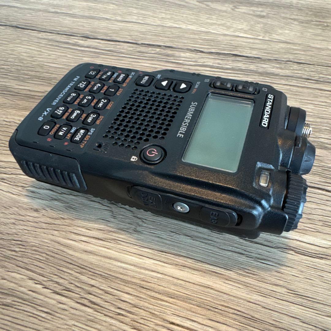 八重洲無線(スタンダード) VX-8D アマチュア無線 ハンディ機 YAESU
