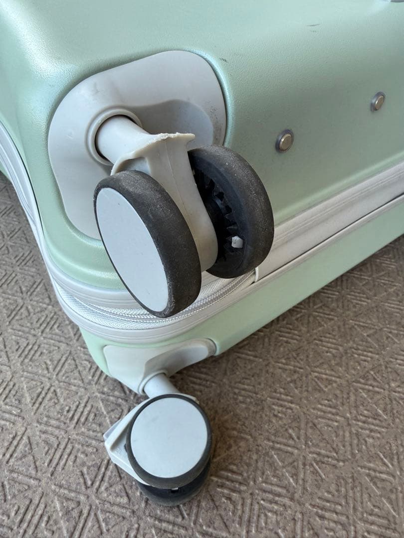 [キッズトラベル] 【子連れ旅行に革命 折りたたみタイプ子が乗れるキャリーケース