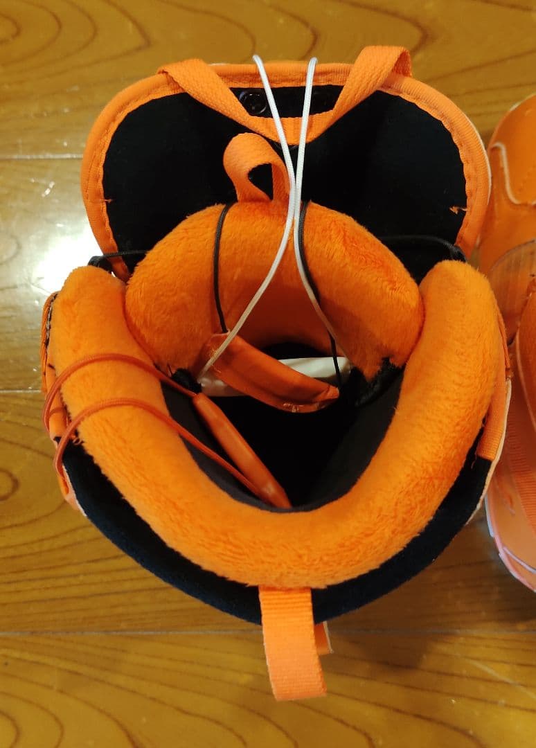 SALOMON スノーボードブーツ オレンジ 26cm