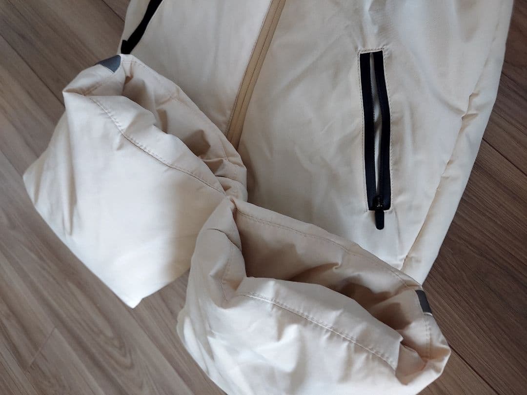 ZARAスキーウェア上下セット