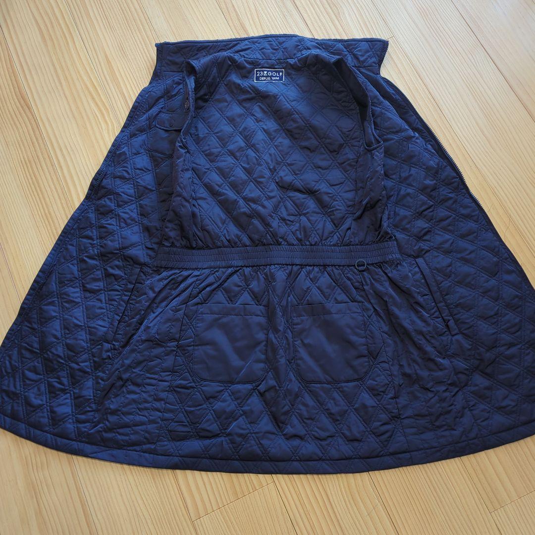 ２３区GOLF　ネイビー キルティング ノースリーブワンピース
