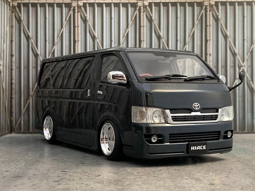 1/24 トヨタ ハイエース（カスタム品）