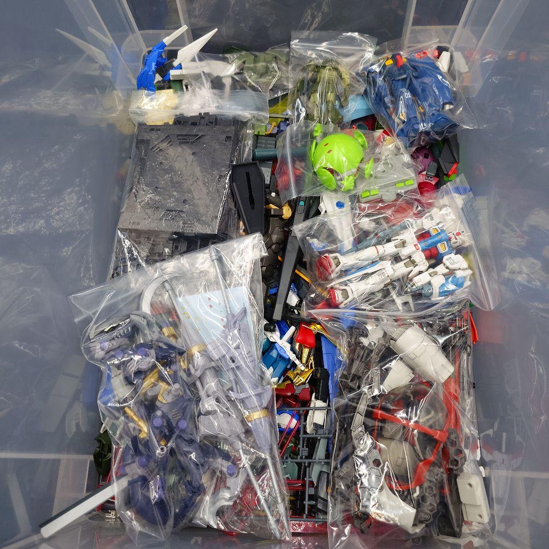 ガンプラ ジャンク品 大量セット (8)　約175体