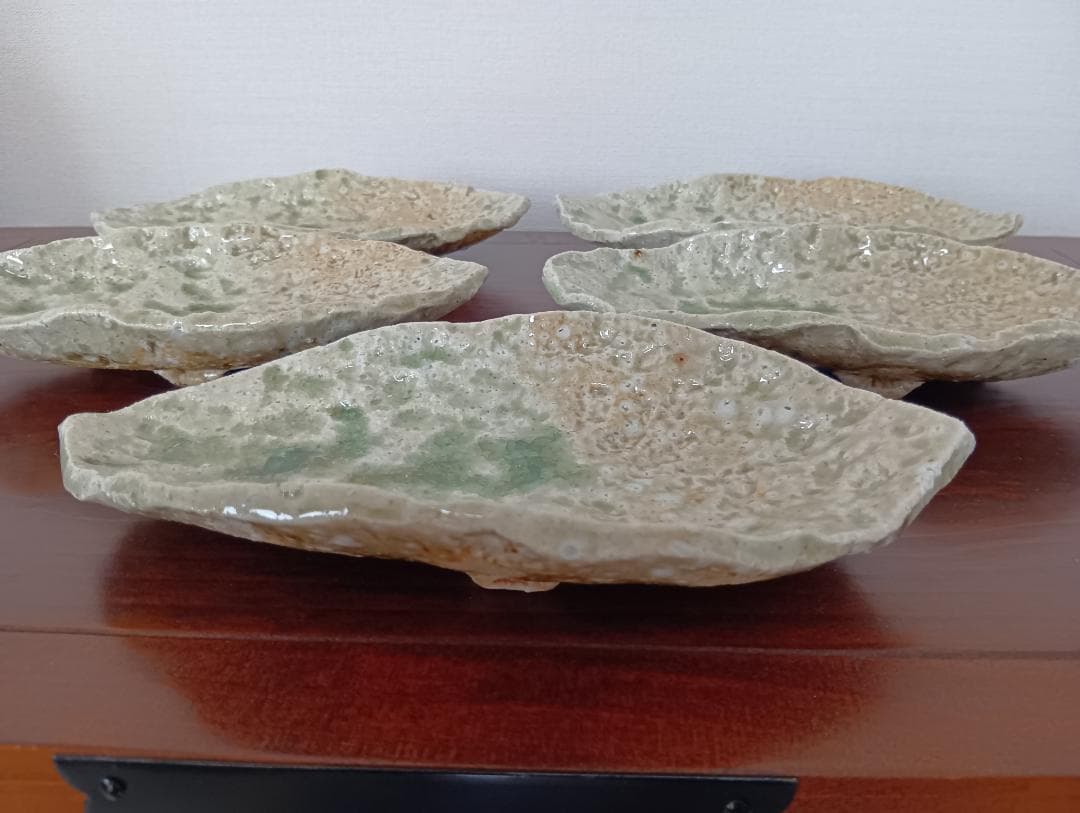 蓮善隆　灰釉平向付５客セット（伊賀焼）