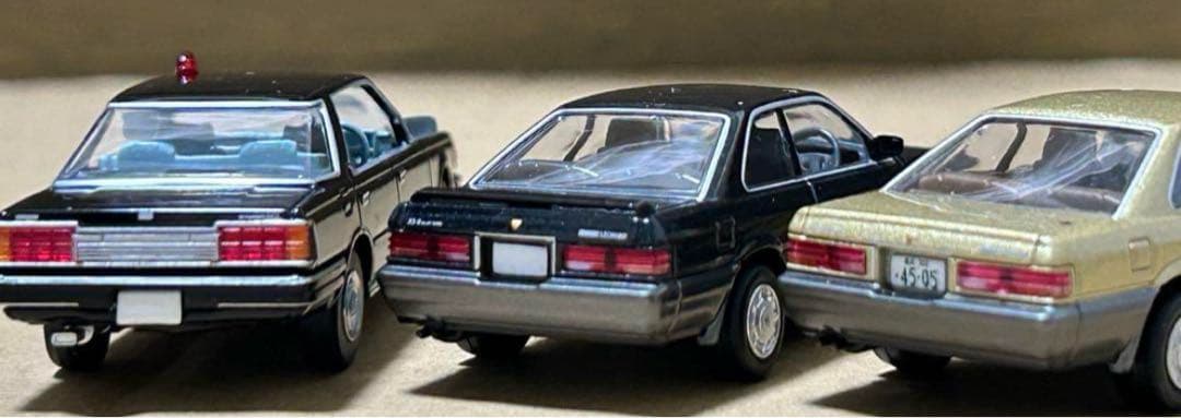 訳あり トミカリミテッドヴィンテージネオ あぶない刑事など3 台セット