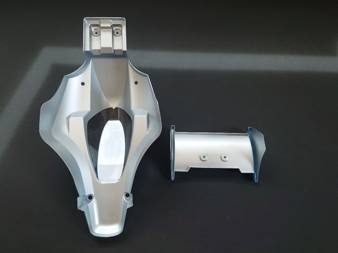 タミヤ　コミカルアバンテ　タミヤ純正品　塗装済ボディ　【新品・送料無料】