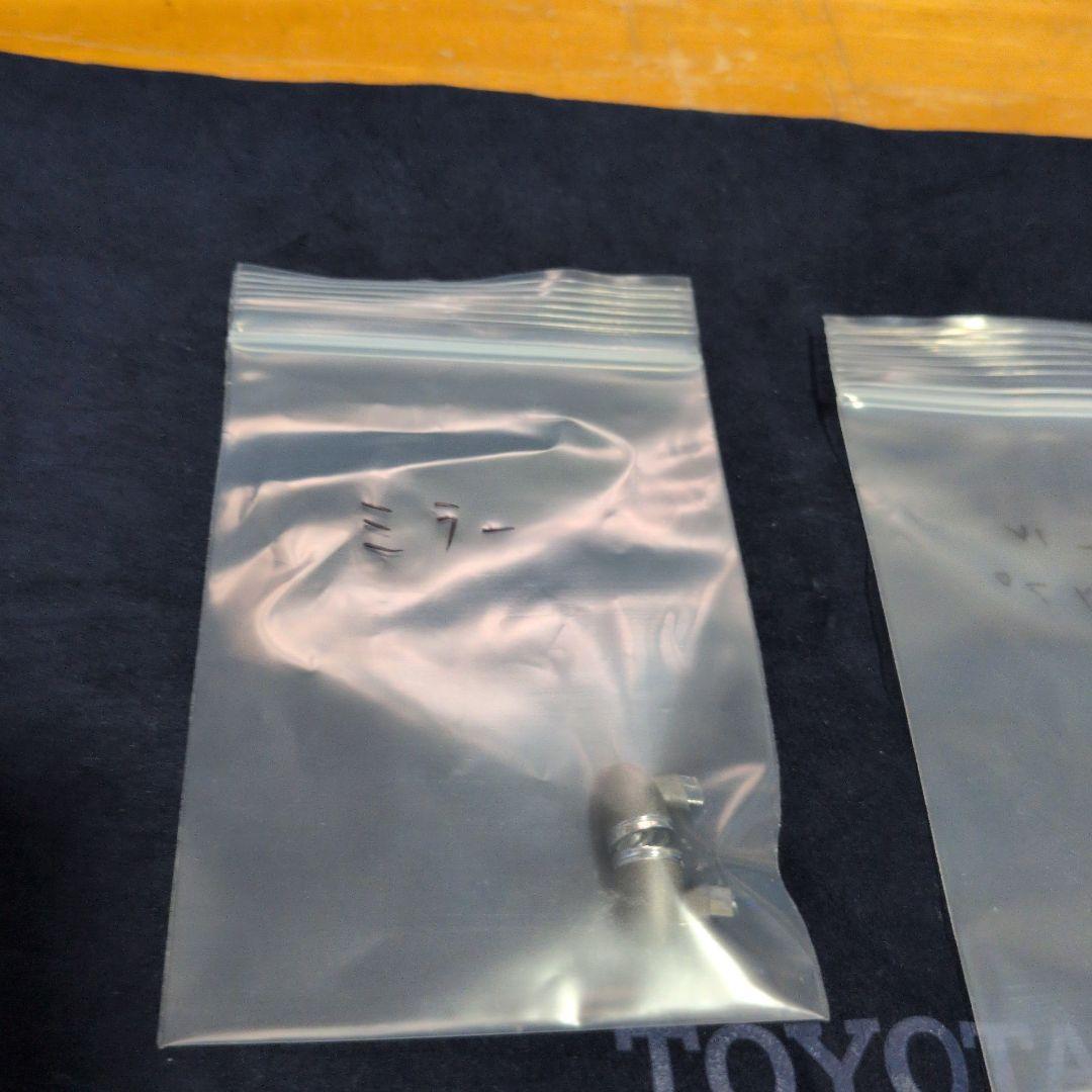 ディアゴディスティニ　TOYOTA 2000GT ミニカー ホワイト1/10