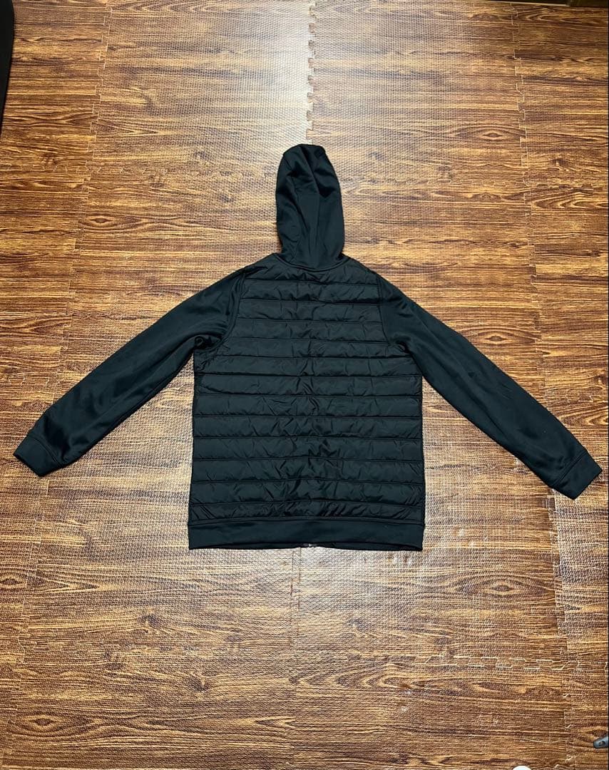 美品 NIKE M フード付きパディングジャケット ブラック