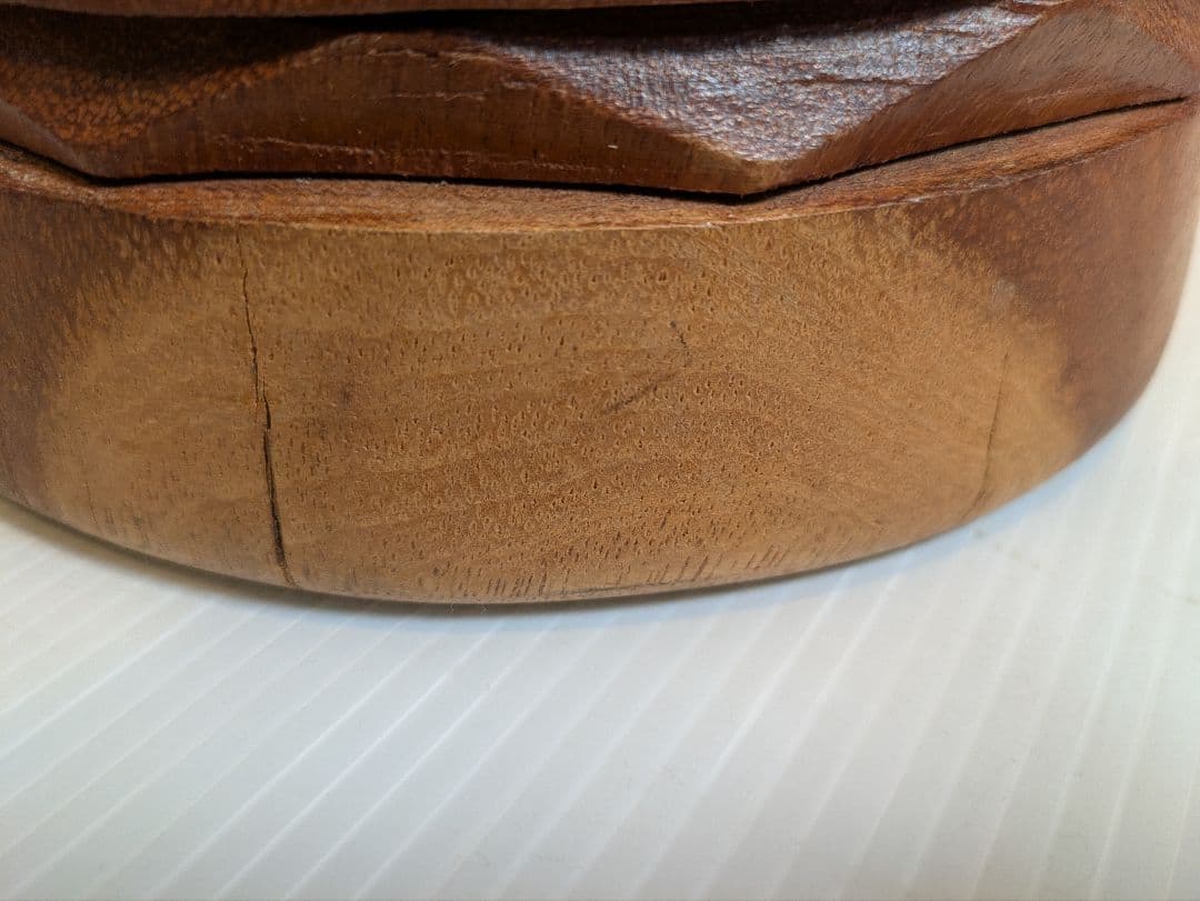 現状渡し　ジャンベ　31cm　皮破れ有り　ケース付き