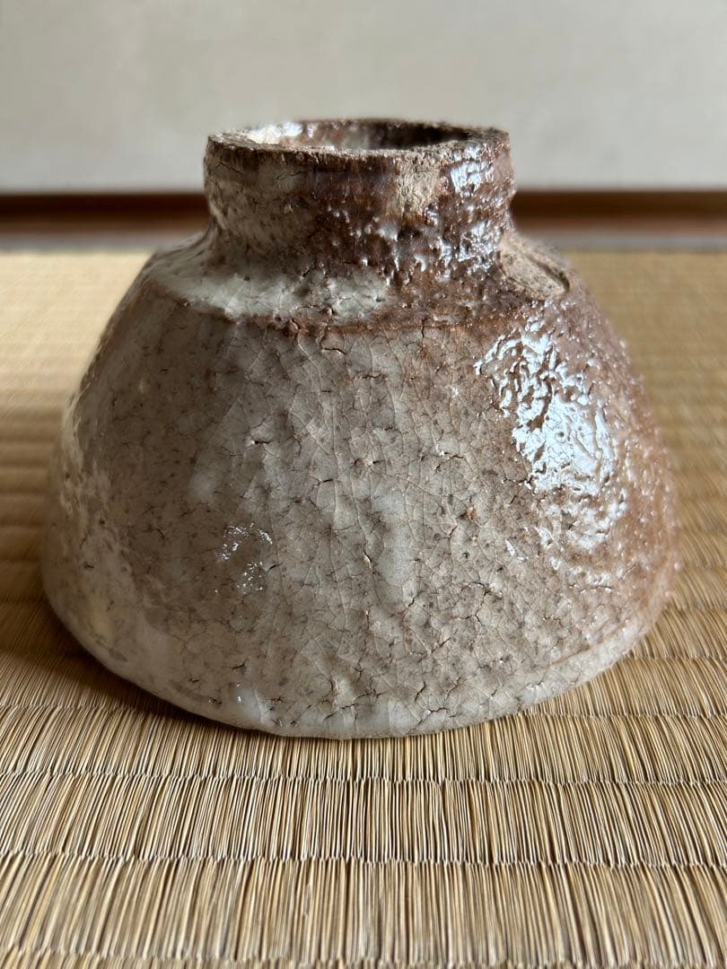 兼田佳炎　萩茶盌