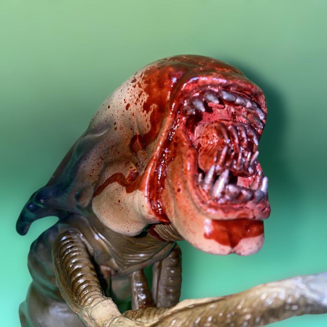 エイリアン★ソフビ★ガレージキット★クイーンチェストバスター★ALIEN★完成品