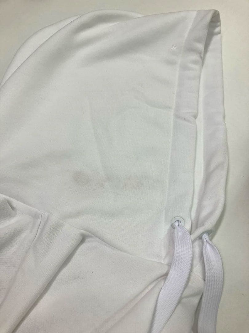 PEARLY GATES フード付きホワイトパーカー　サイズ2 Disney