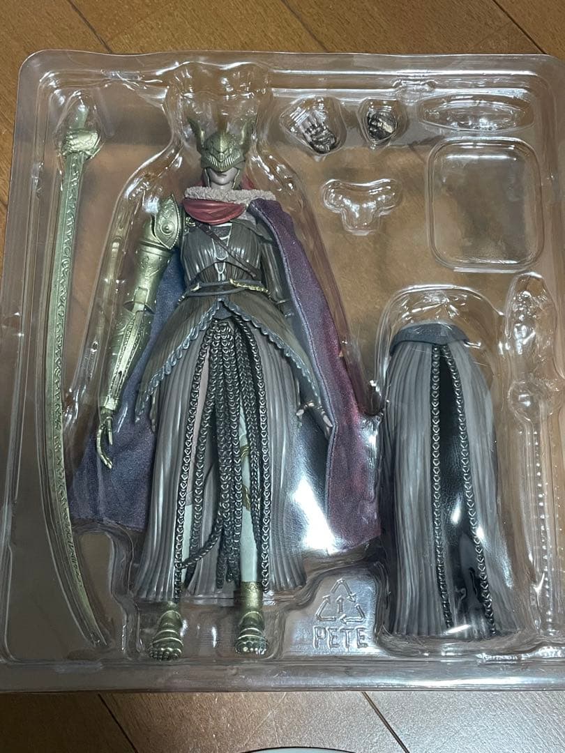 エリデンリング　s.h.figuarts フィギュアーツ　マレニア